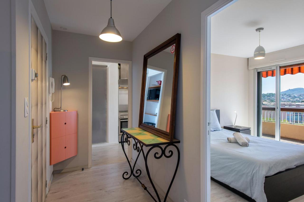 Le Cadet - Vue Panoramique Ville Et Baie De Sanary Sur Mer, Parking & Terrasse - 2 A 4 Pers Exteriér fotografie